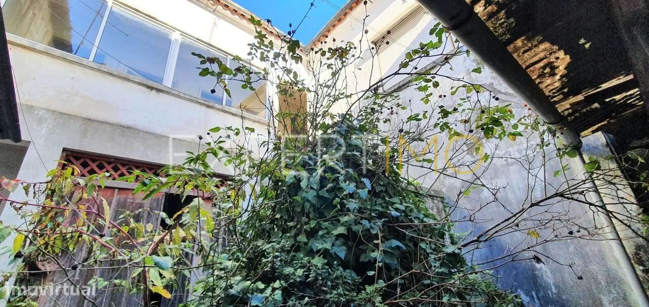 2 Moradias|Reabilitação|Centro Condeixa-a-Nova-13