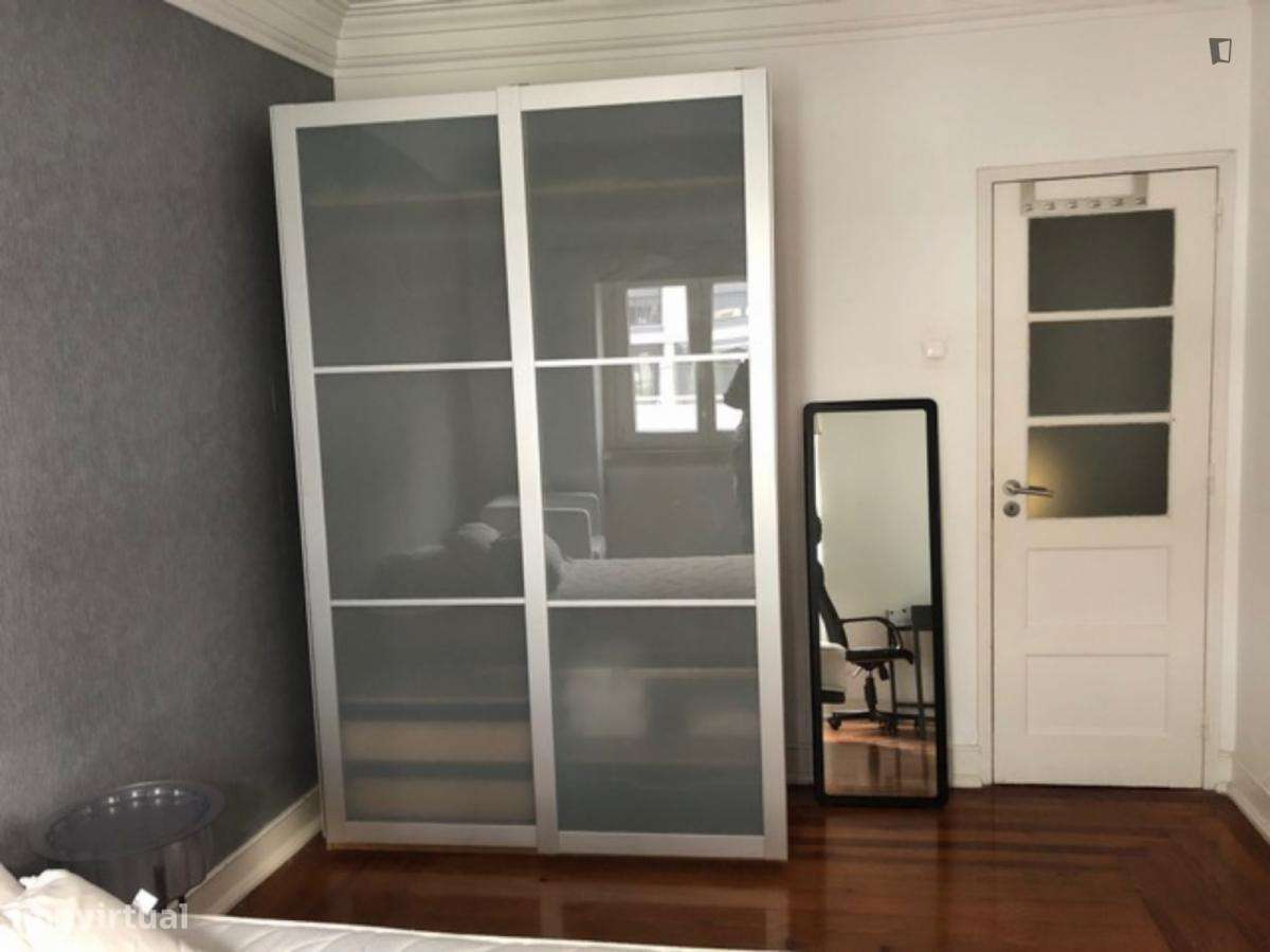 Quarto - localizado em Arroios Lisbon - Grande imagem: 2/10