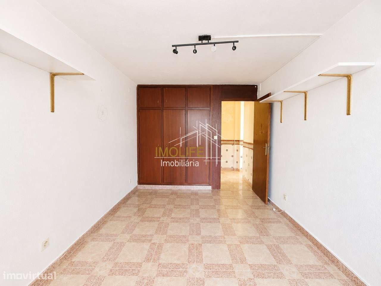 Moradia T3 com quintal em Mora-26