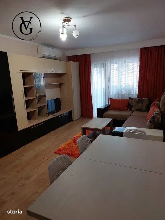 Apartament decomandat | 3 camere | centrala | loc parcare privat