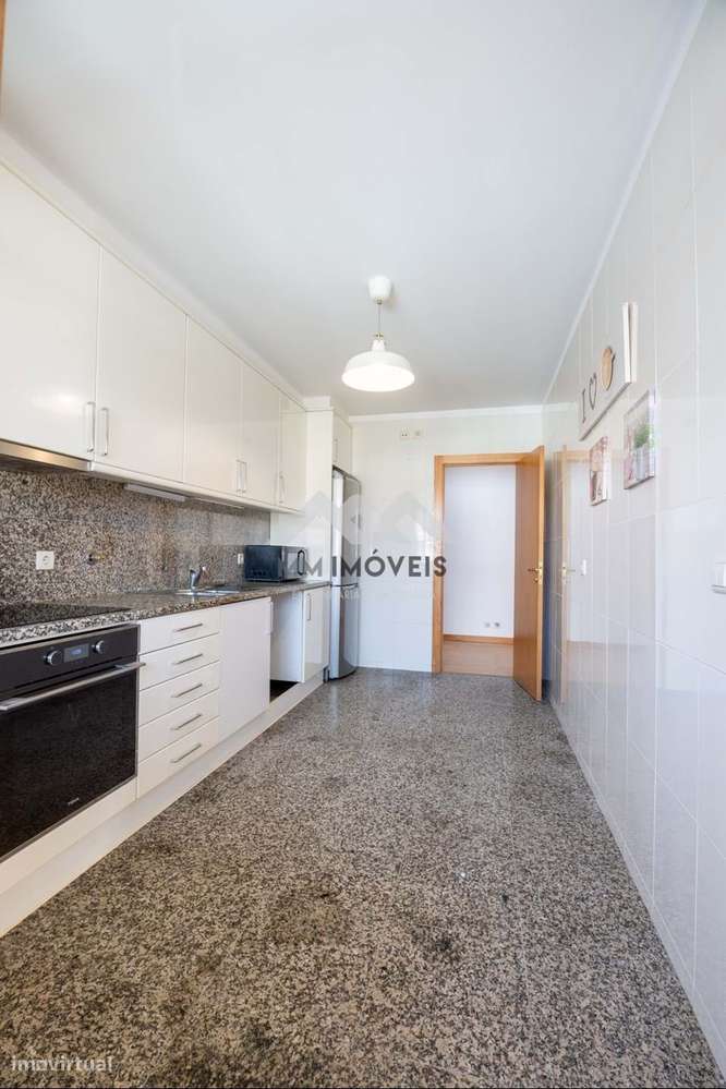 Apartamento T2 | Senhora da Hora | METRO | Garagem | Arrumo-14