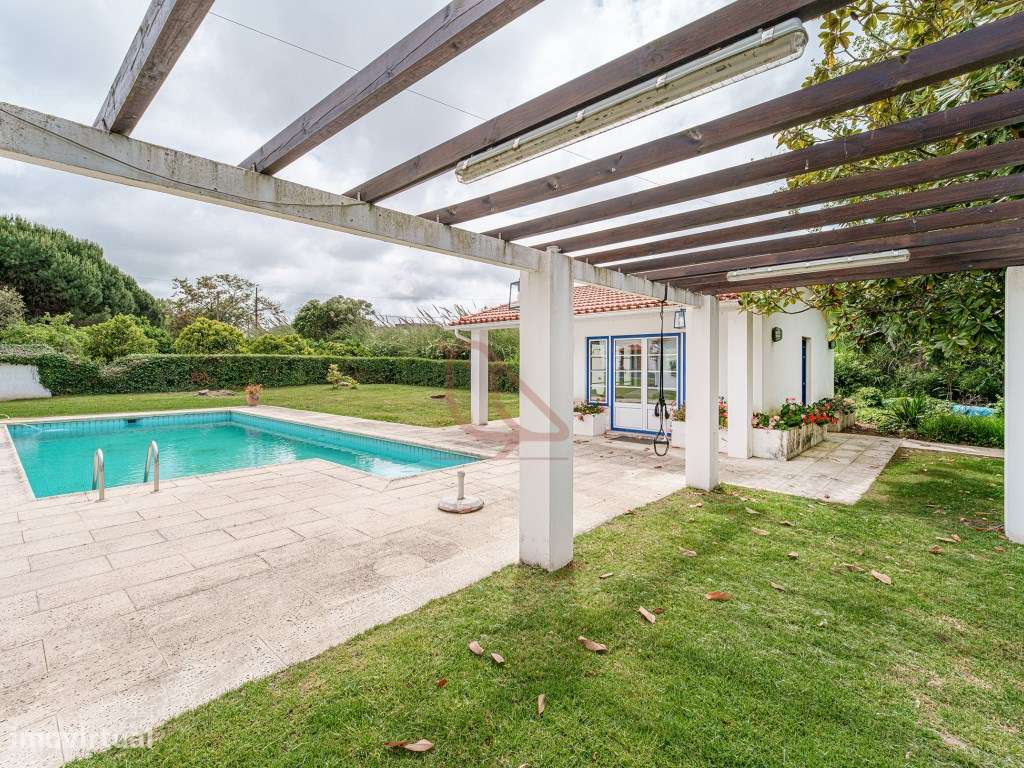 Propriedade Exclusiva em Alfeizerão: Elegância, Potencial Turístico...-14