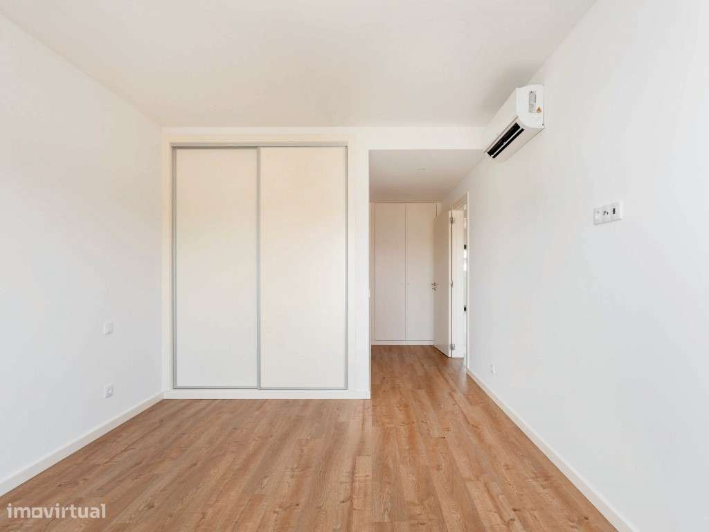Apartamento T2 Duplex - Grande imagem: 4/46
