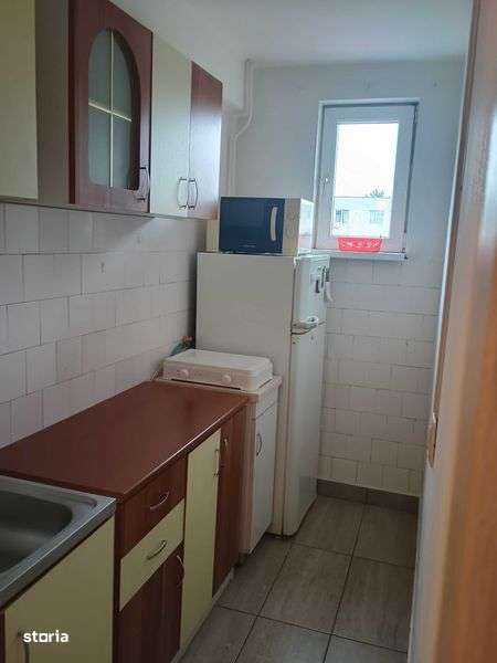 Dau in chirie apartament 2 camere in cartierul Gheorgheni - Imagine principală: 5/8