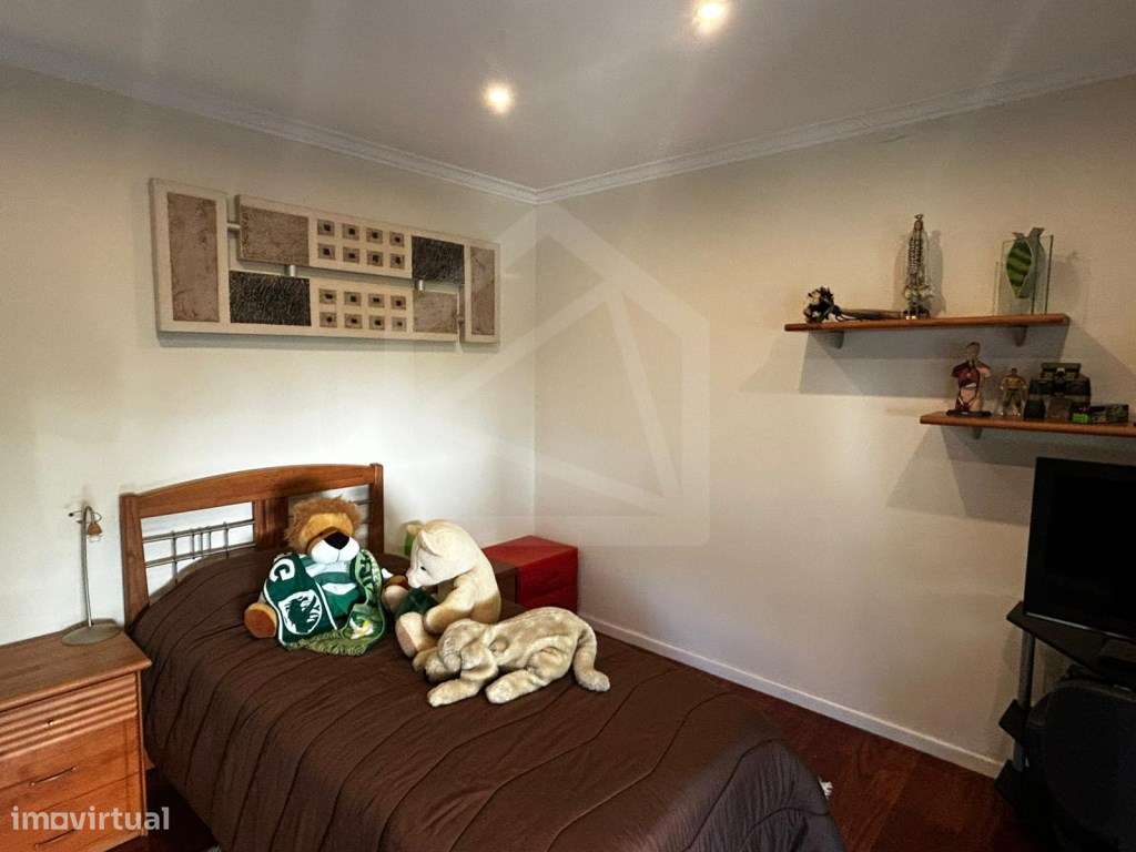 Moradia Isolada T3 em Escapães-36