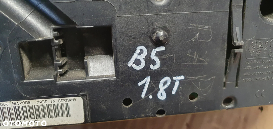 Licznik zegary VW Passat B5 1.8T 3B0920820 - 6