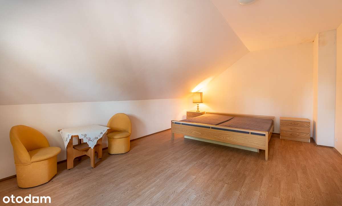 Dom z potencjałem - do zamieszkania lub pod działalność turystyczną-10