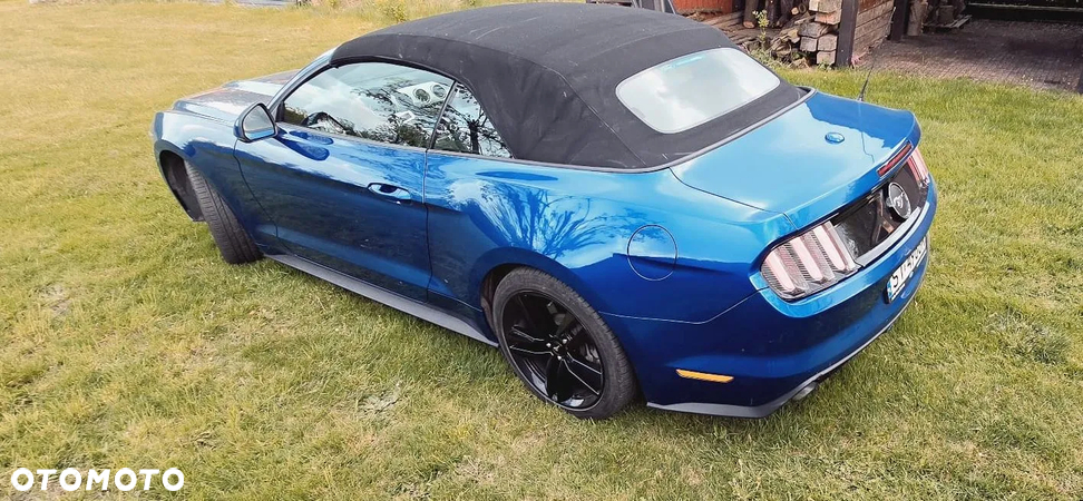 Ford Mustang 2.3 EcoBoost - 11