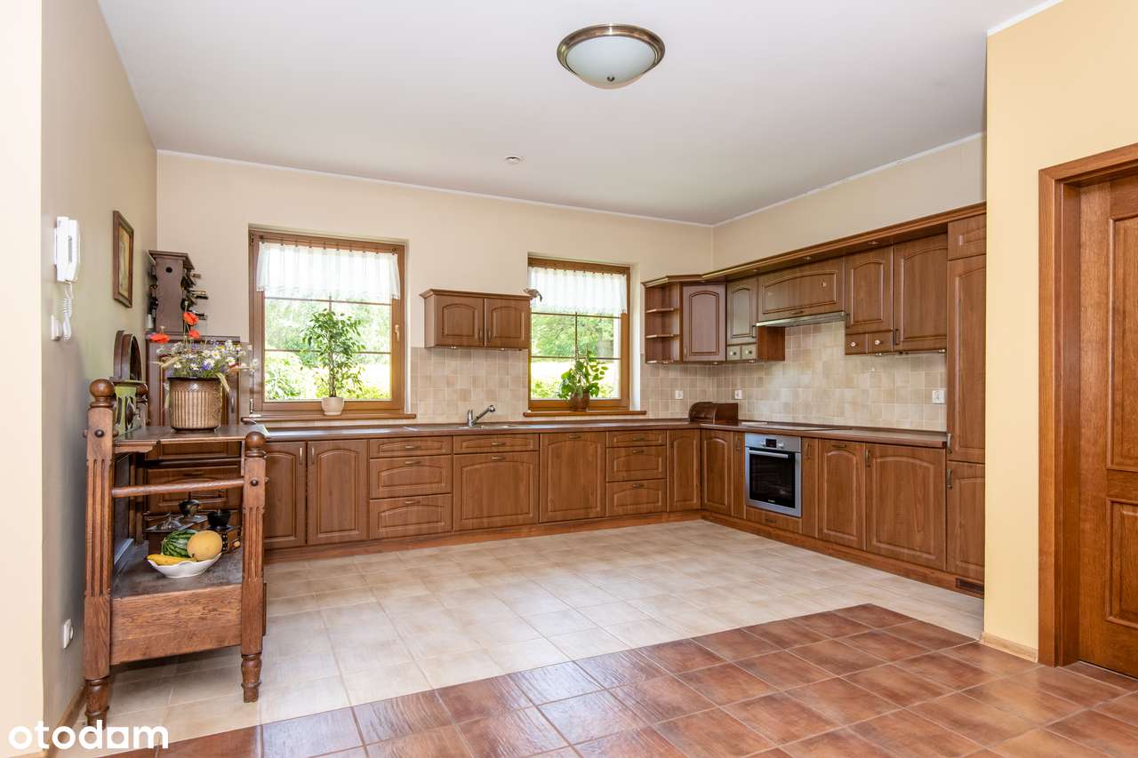 1,2 HEKTARA PRYWATNOŚCI – Rezydencja ze stawem i lasem pod Poznaniem-7