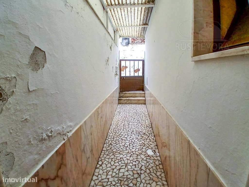 Moradia unifamiliar T2 de rés-do-chão - Grande imagem: 3/14