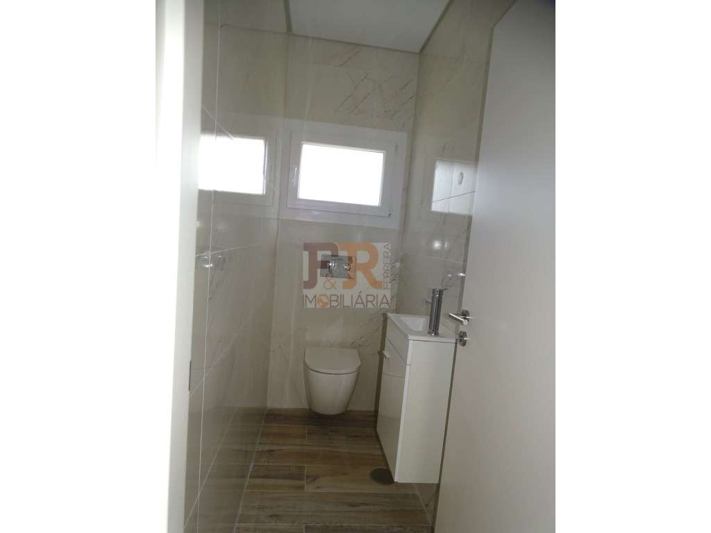 Moradias Geminada DuplexT3 com Pérgola. Pinhal do General. Fernão F...-39