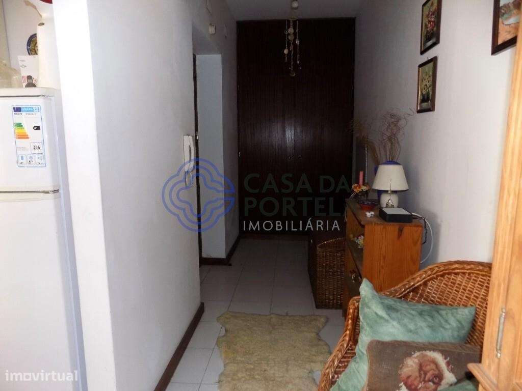 T0-P.Anta-Próximo ao Centro de Espinho. - Grande imagem: 2/10