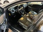 Volvo V40 2.0 D3 R-Design Geartronic - 5