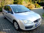 Ford Focus 1.4 Trend + - 3