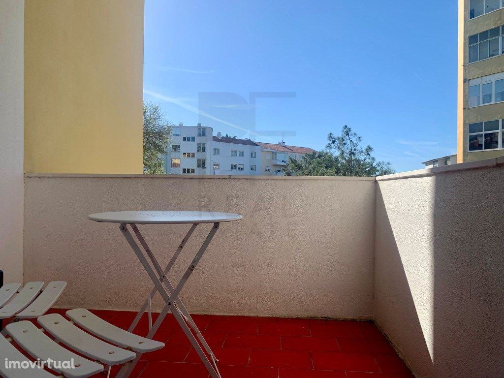 Apartamento T1 no Monte Estoril