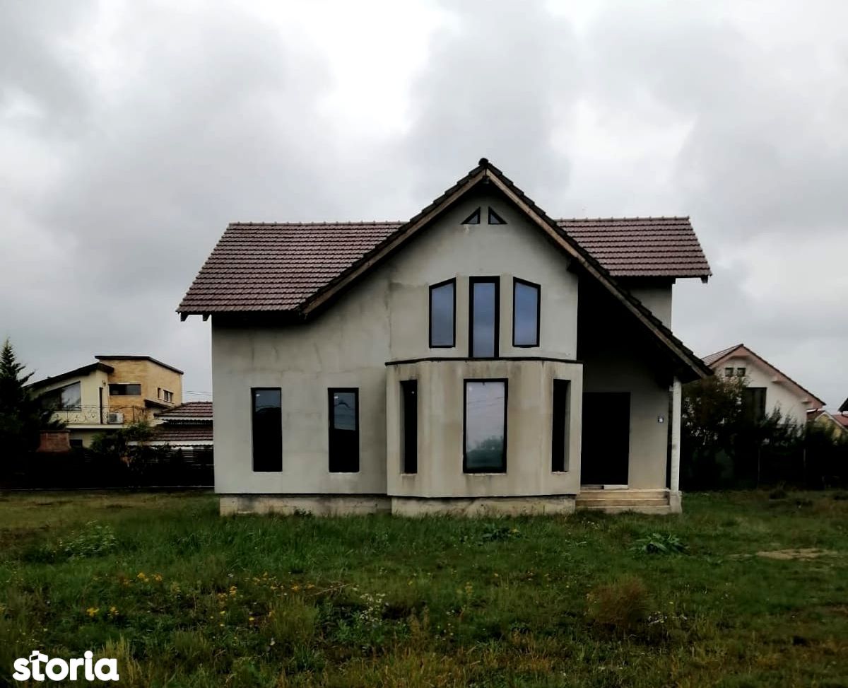 Sapient | Casa in rosu, Oradea