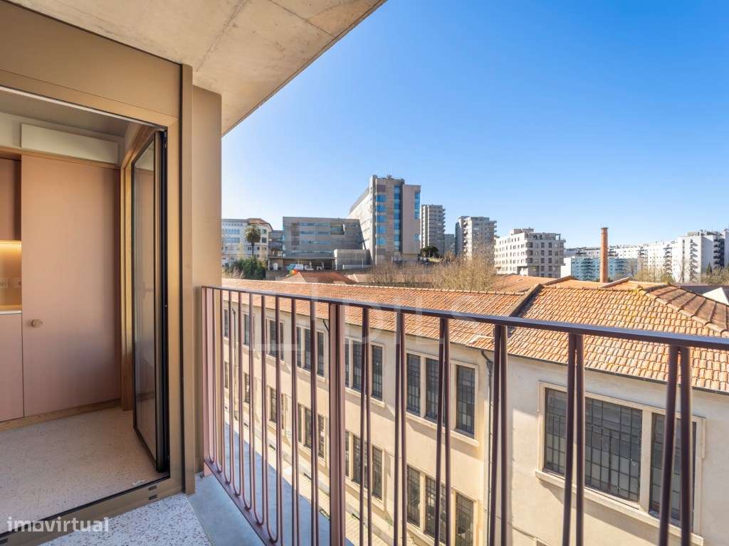 Padre Cruz 64 - Grande imagem: 5/60