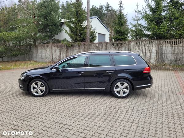 Volkswagen Passat Variant 2.0 TDI DSG BlueMotion Technology Highline - 11