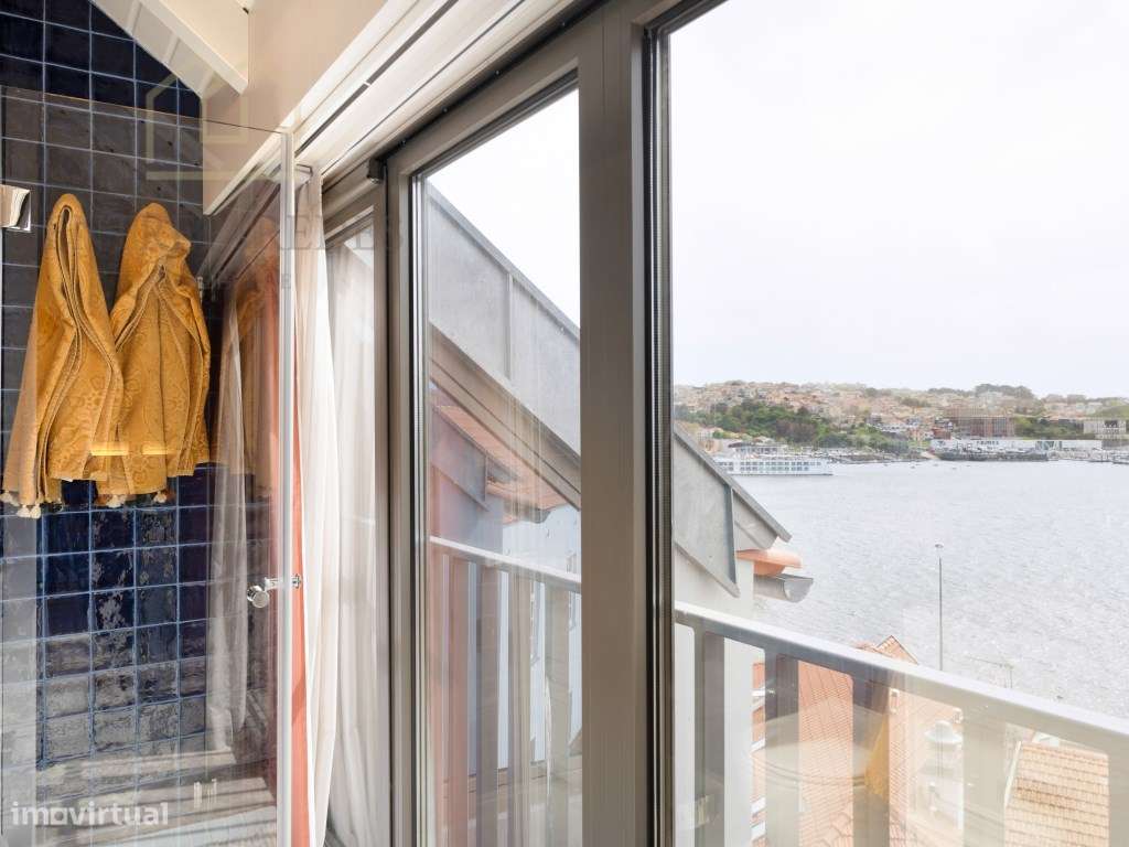 Comprar Apartamento T3 Duplex de Luxo com Vista Rio Douro | Totalme...-59