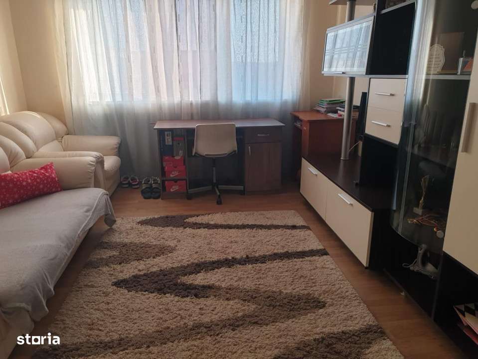 Apartament 3 camere Micro 16 - Imagine principală: 2/11