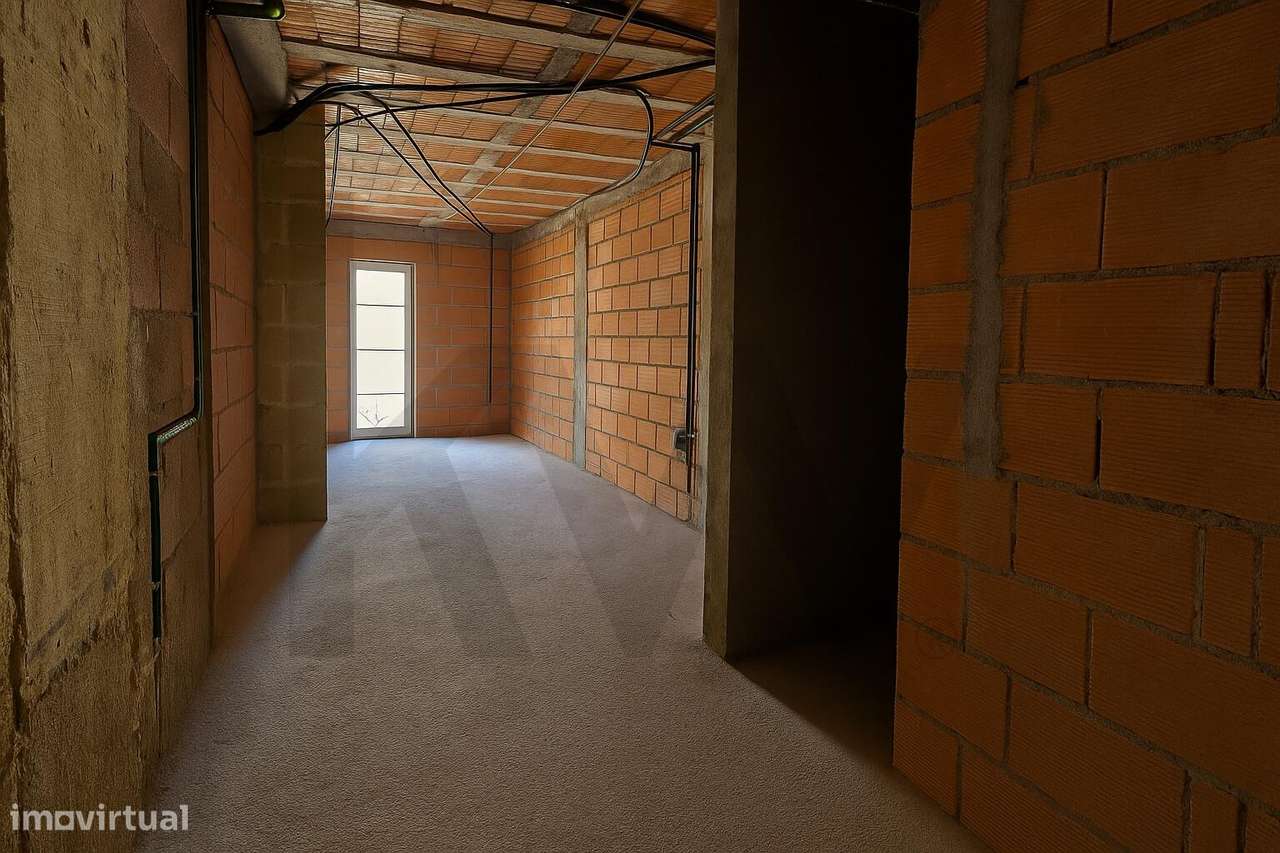 Apartamento T0 (Fração H) em Fase Final de Construção – Rua Brito Cape - Grande imagem: 5/5