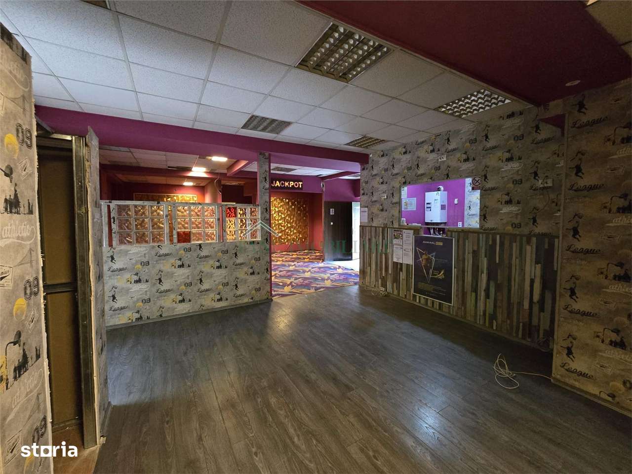 Vanzare spatiu comercial central-12