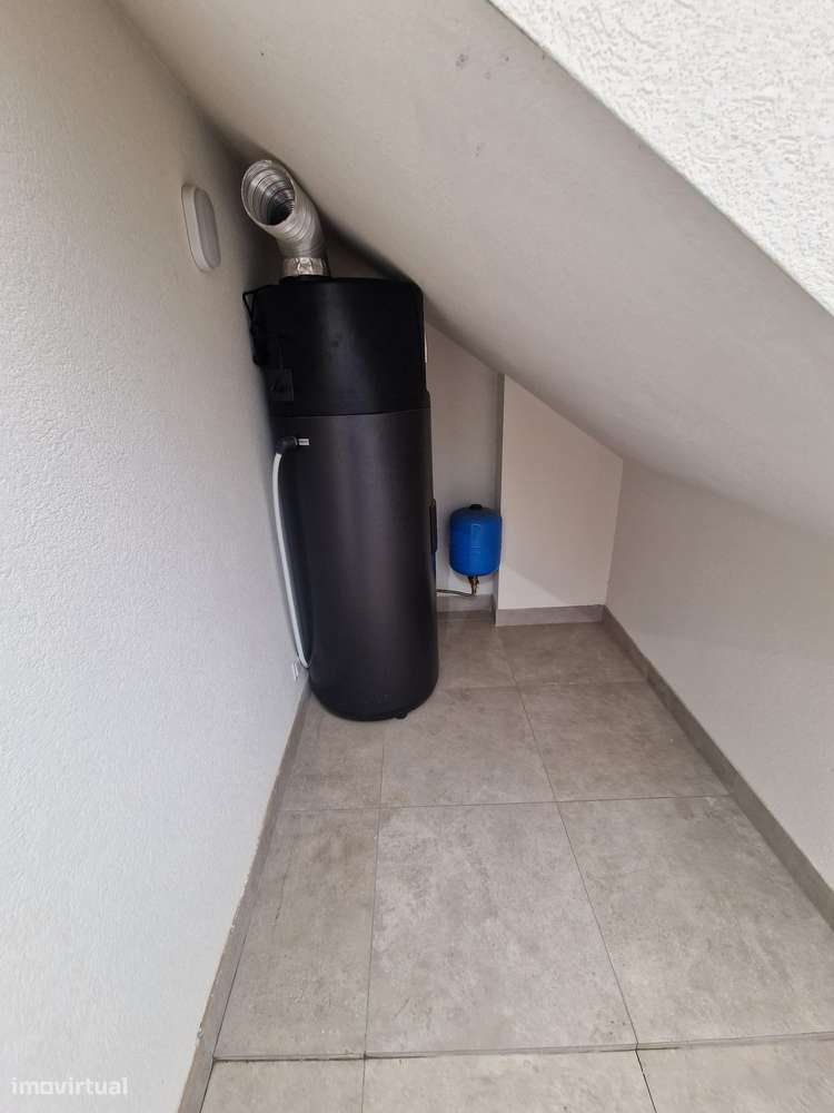 Apartamento T0 novo com terraço no centro de Ovar-9