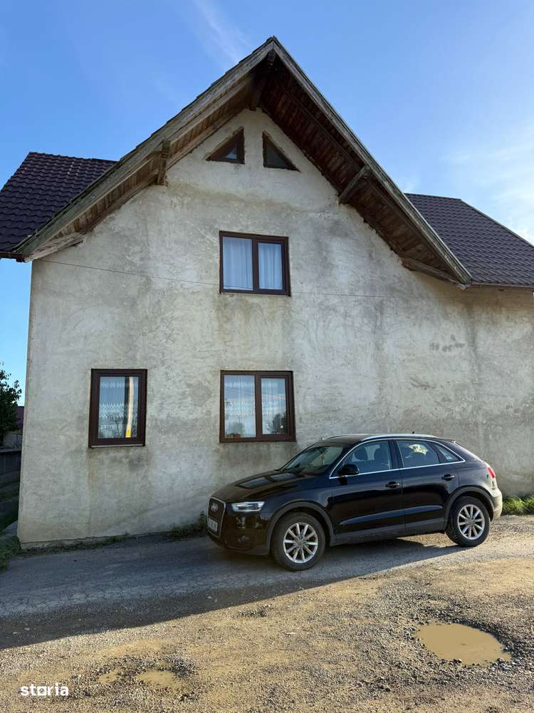 Vand casa  individuala in Liteni/Dolhasca. - Imagine principală: 1/12