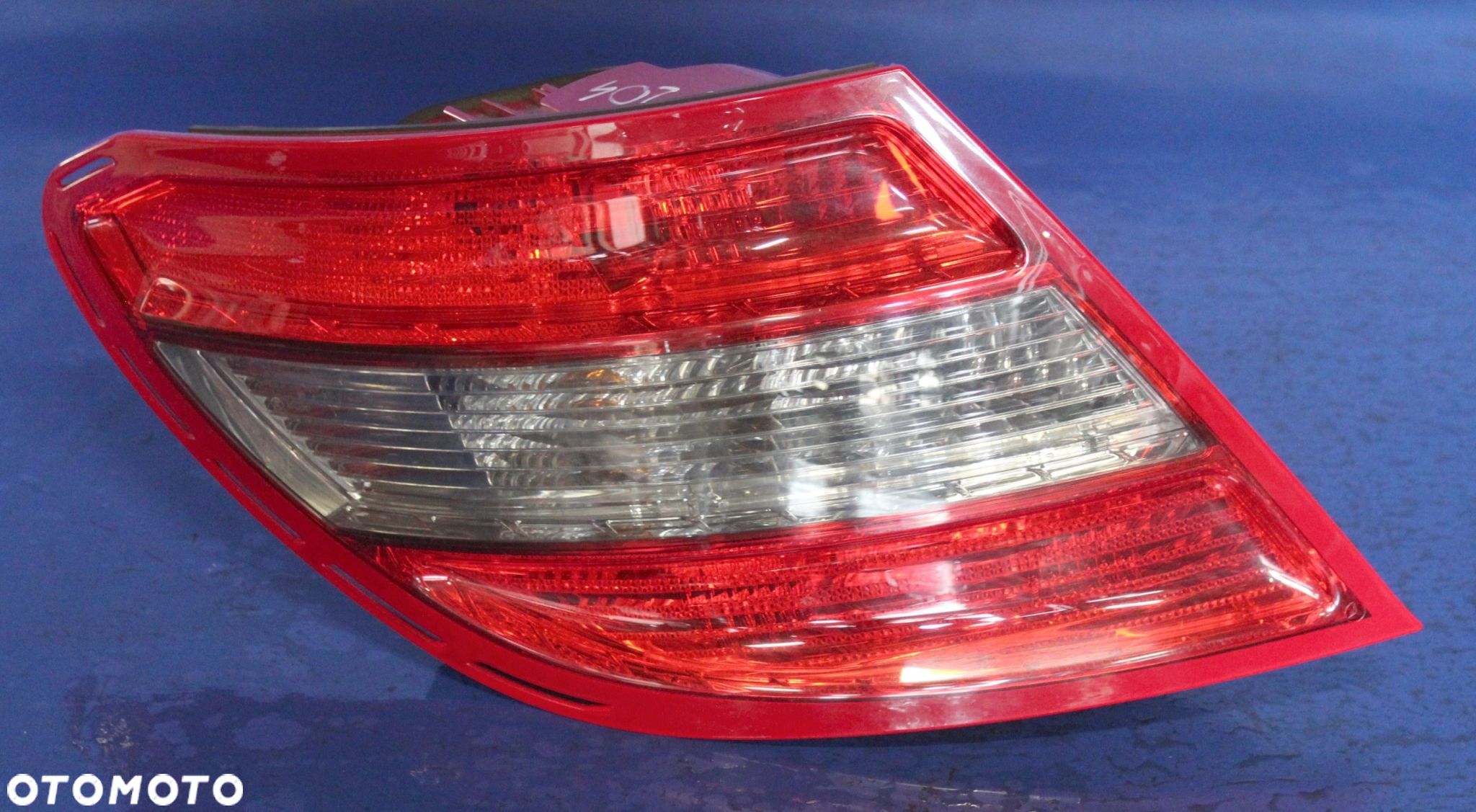 LAMPA TYŁ LEWA MERCEDES W204 2048202964 - 1