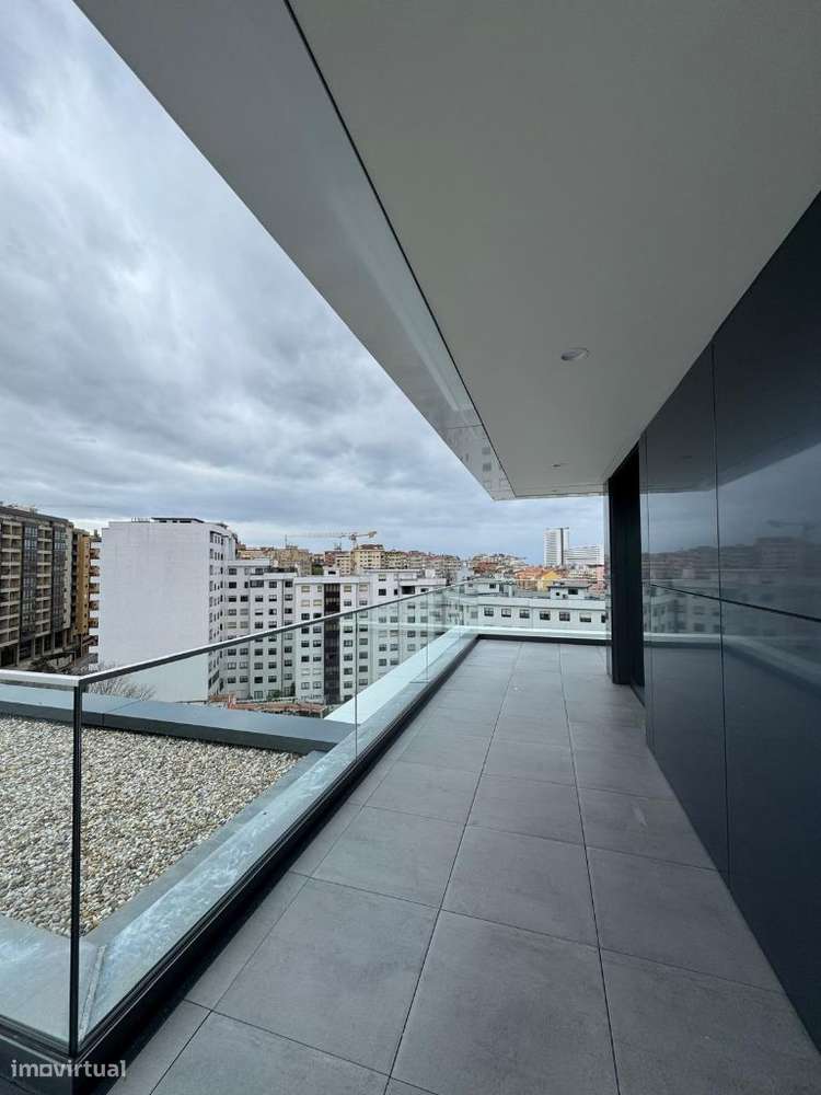 T4 Penthouse Gaia - Último Piso - Novo -Terraço 492 m2 Metro João Deus-9