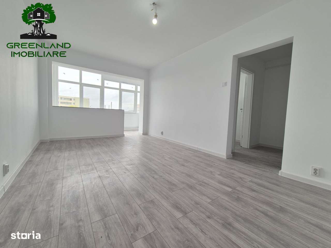 Apartament 2 camere, RENOVAT, etaj 8/10, fara risc, Podu Ros - Imagine principală: 2/8