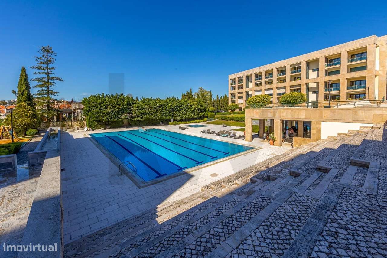 "T3 de Luxo no Prestigiado Villa Restelo"-13