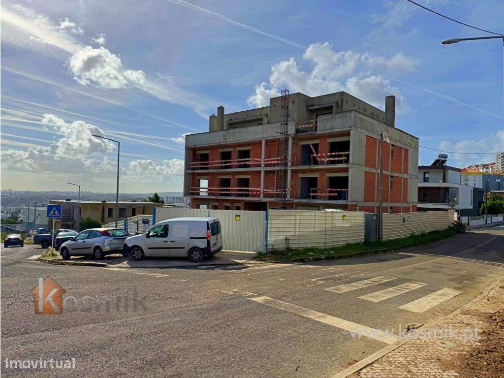 POETAS' GARDEN - PARADELA - LOURES - LISBOA - NOVOS EM CONSTRUÇÃO T1+1-44