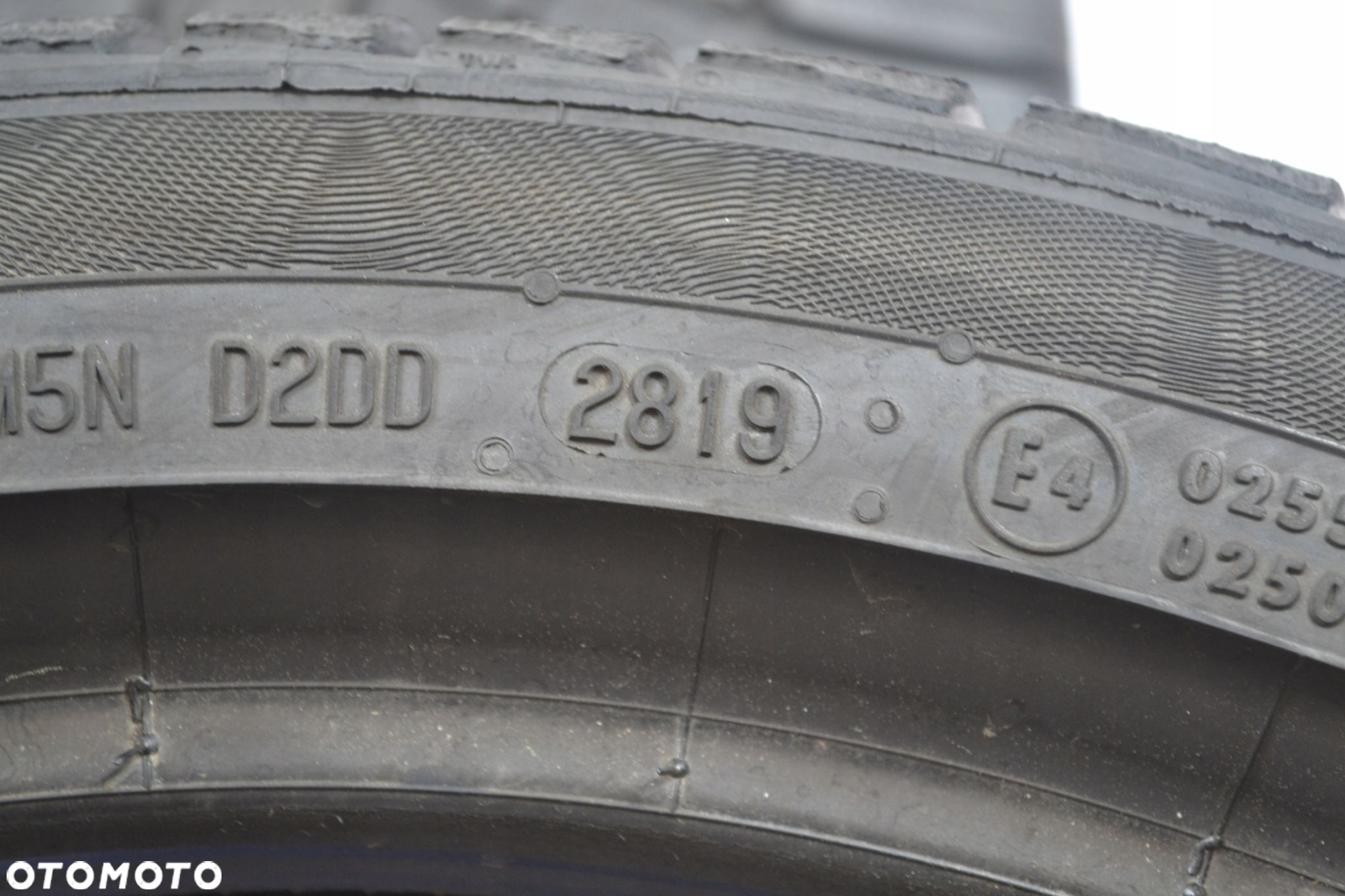 225/40R18 92V CONTINENTAL TS830P SSR x4szt 7338z - 3