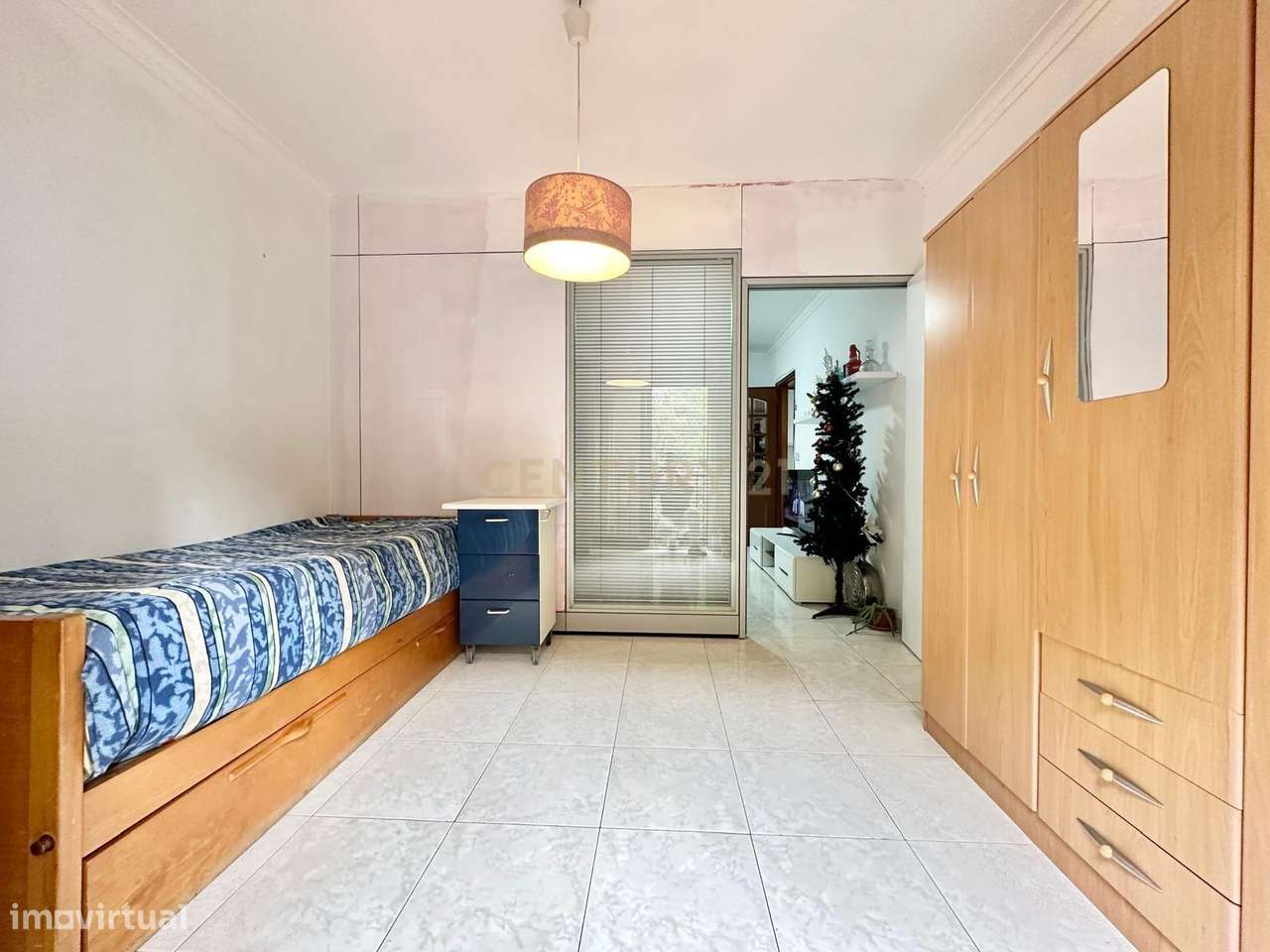 Apartamento T1 em Sintra com Elevador e Boa Localização - Grande imagem: 5/15