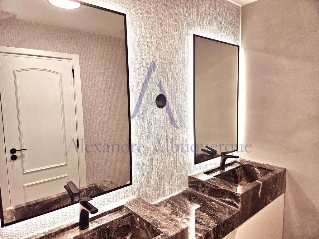 Luxuoso Duplex T 3 na Vila de Sesimbra, em segunda linha da Praia-23