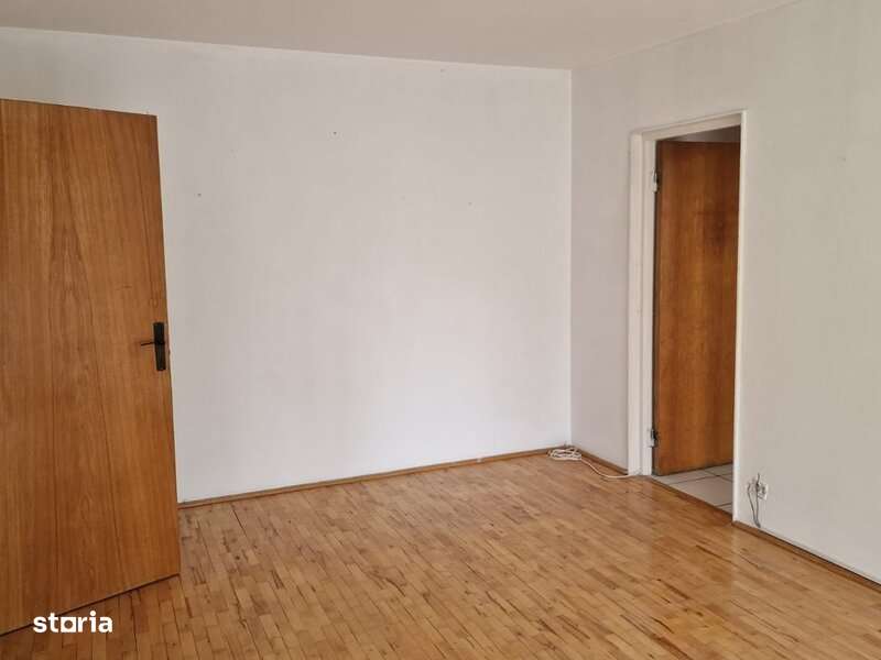 Titan,C-tin Brancusi, Nicolae Grigorescu, Parc I.O.R - Imagine principală: 3/10