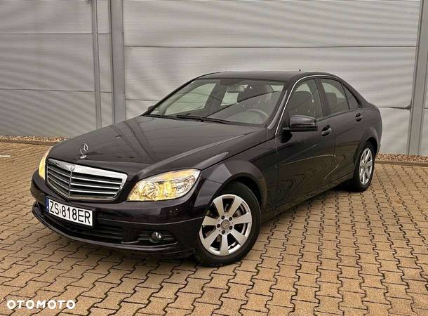 Mercedes-Benz Klasa C 200 CDI BlueEff Avantgarde - 2