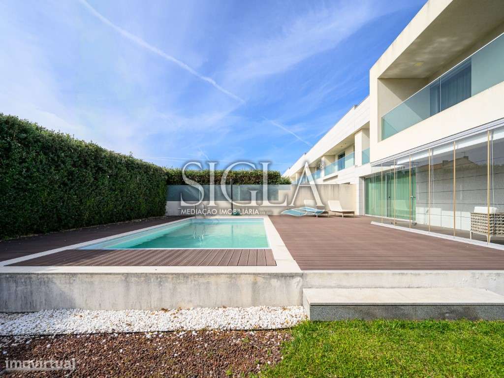 Moradia com Piscina e Vistas Mar - Grande imagem: 5/52