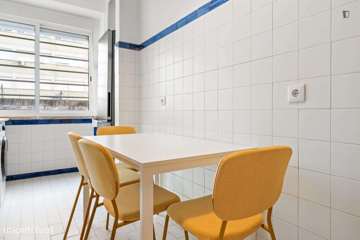 Quarto - localizado em Alvalade Lisbon - Grande imagem: 5/18