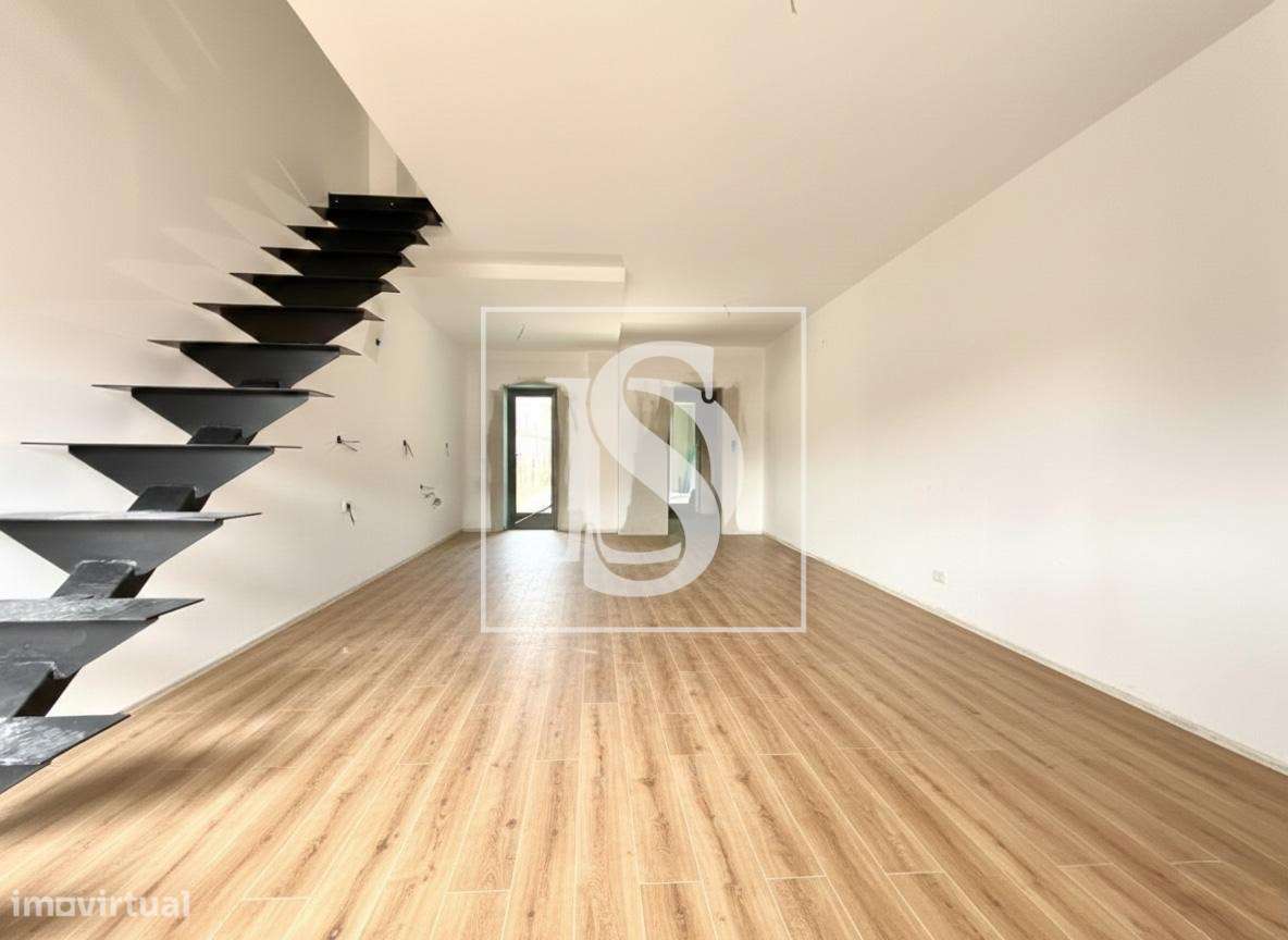 Moradia em banda T3 Areosa - Grande imagem: 2/21