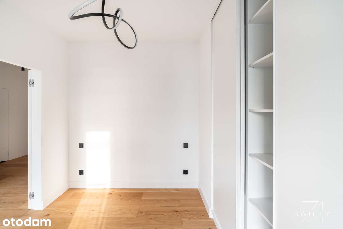 Nowe, 2 pokoje, loggia, doskonała lokalizacja-10