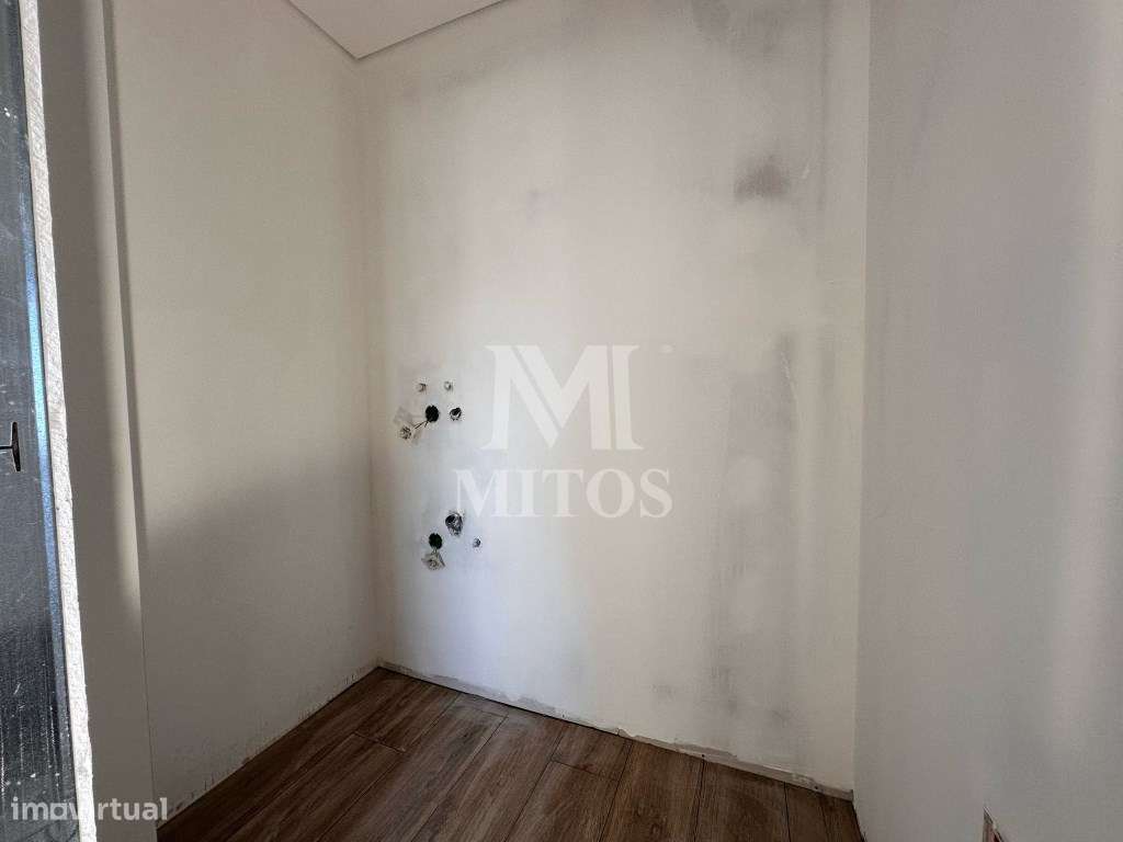 Apartamento T2 renovado para venda em Darque - Viana do Castelo - Grande imagem: 2/8