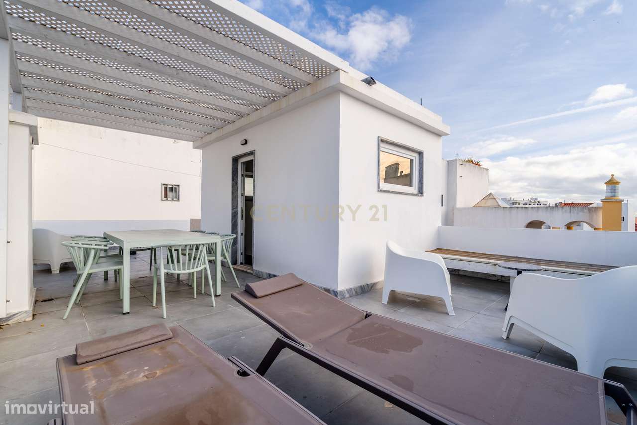 T0/Estúdio no centro de Portimão, E se o seu dinheiro começasse finalm-11