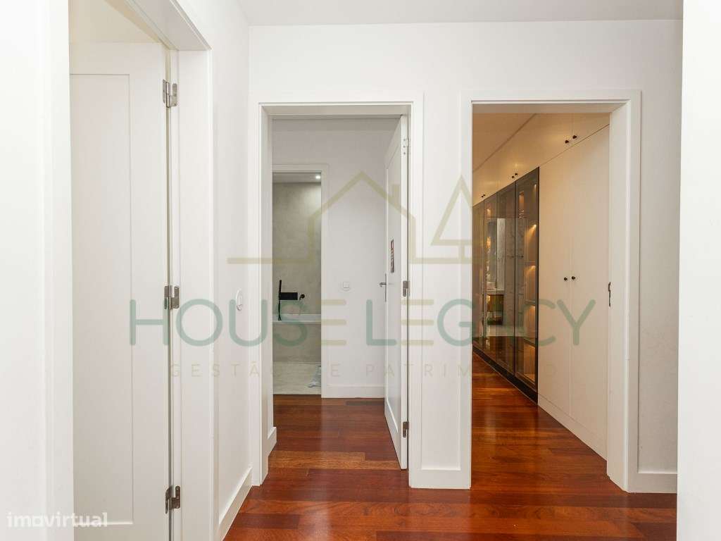 Apartamento T4 Luxuoso em Matosinhos-27