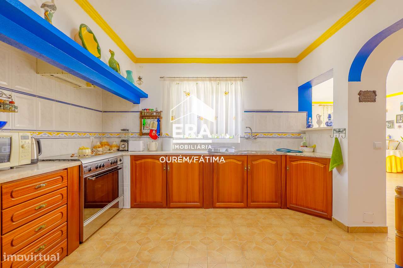 Moradia T5, Rio de Couros, Ourém-19