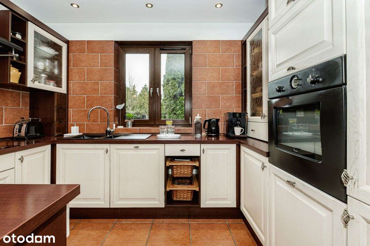 Wygodny dom dla rodziny Luboń-13