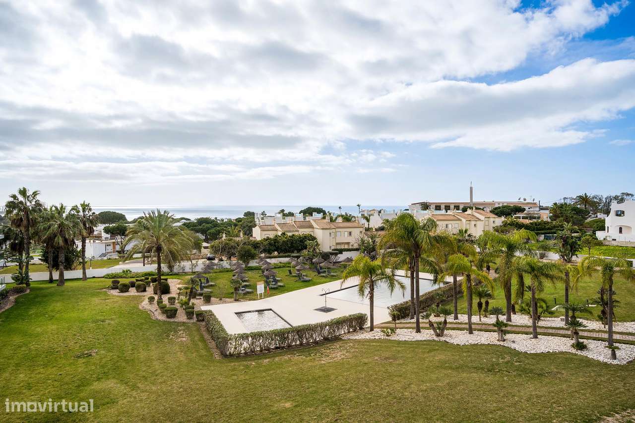 Apartamento T1 com vista mar a 600m da praia-7