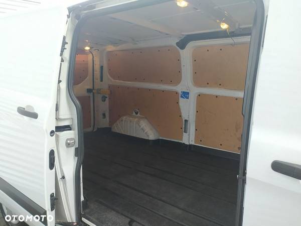 Ford Transit Custom - 17