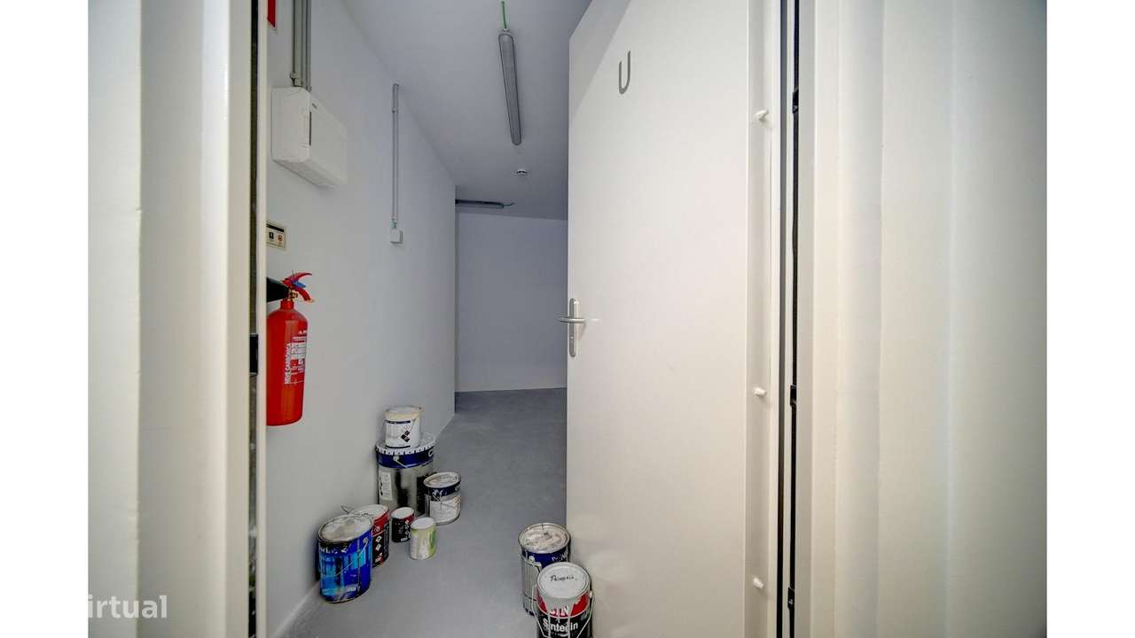 T2 com Garagem e Varandas-30